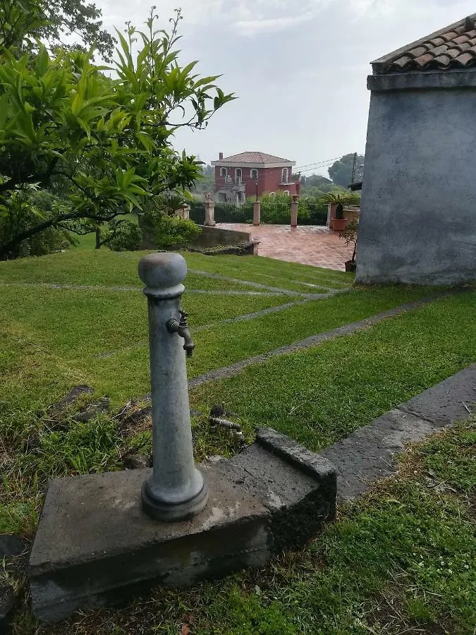 Puntalazzo Antico Casale Dell'Etna 빌라 펜션