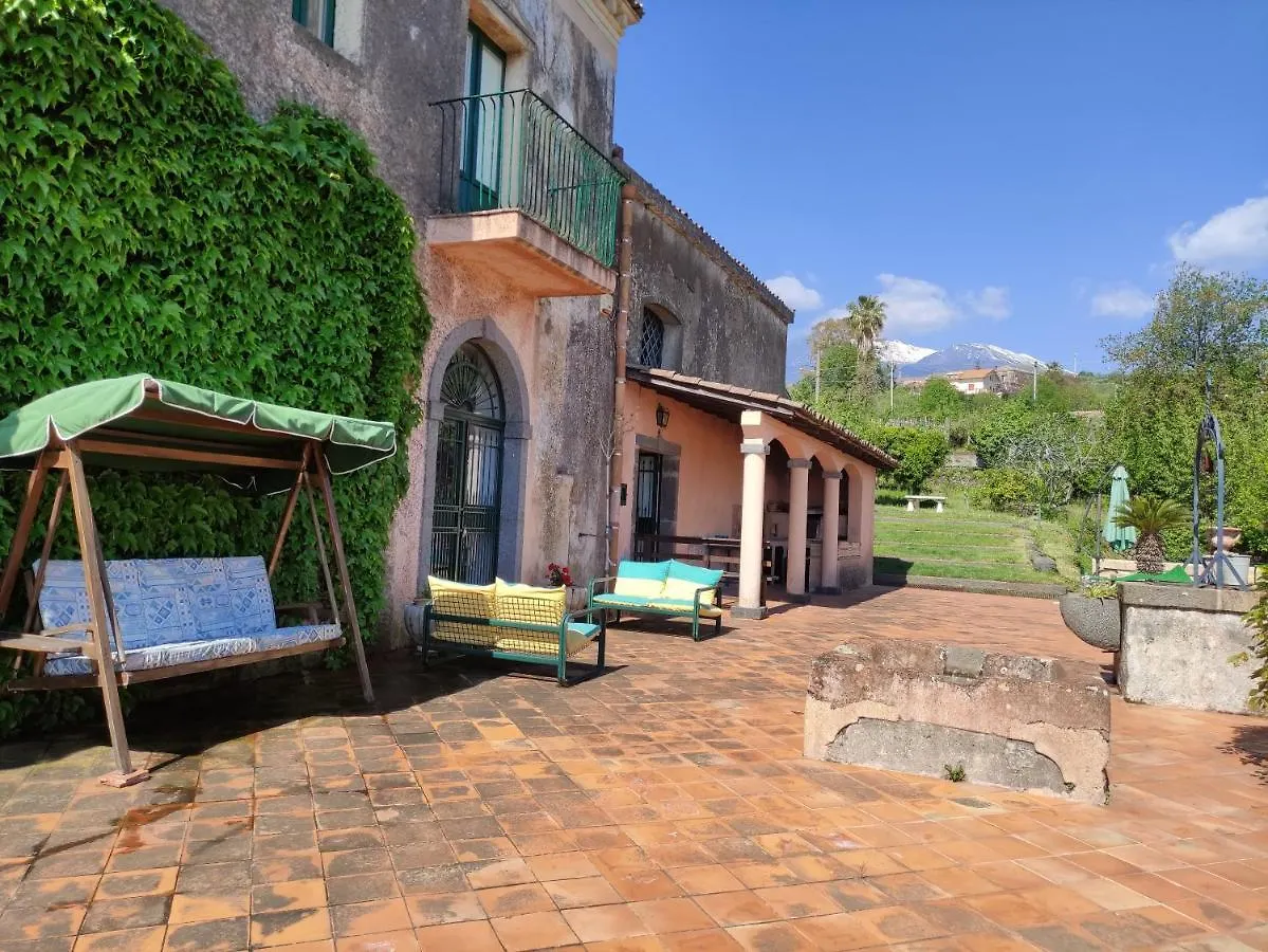 Casa vacanze Antico Casale dell'Etna Villa Puntalazzo