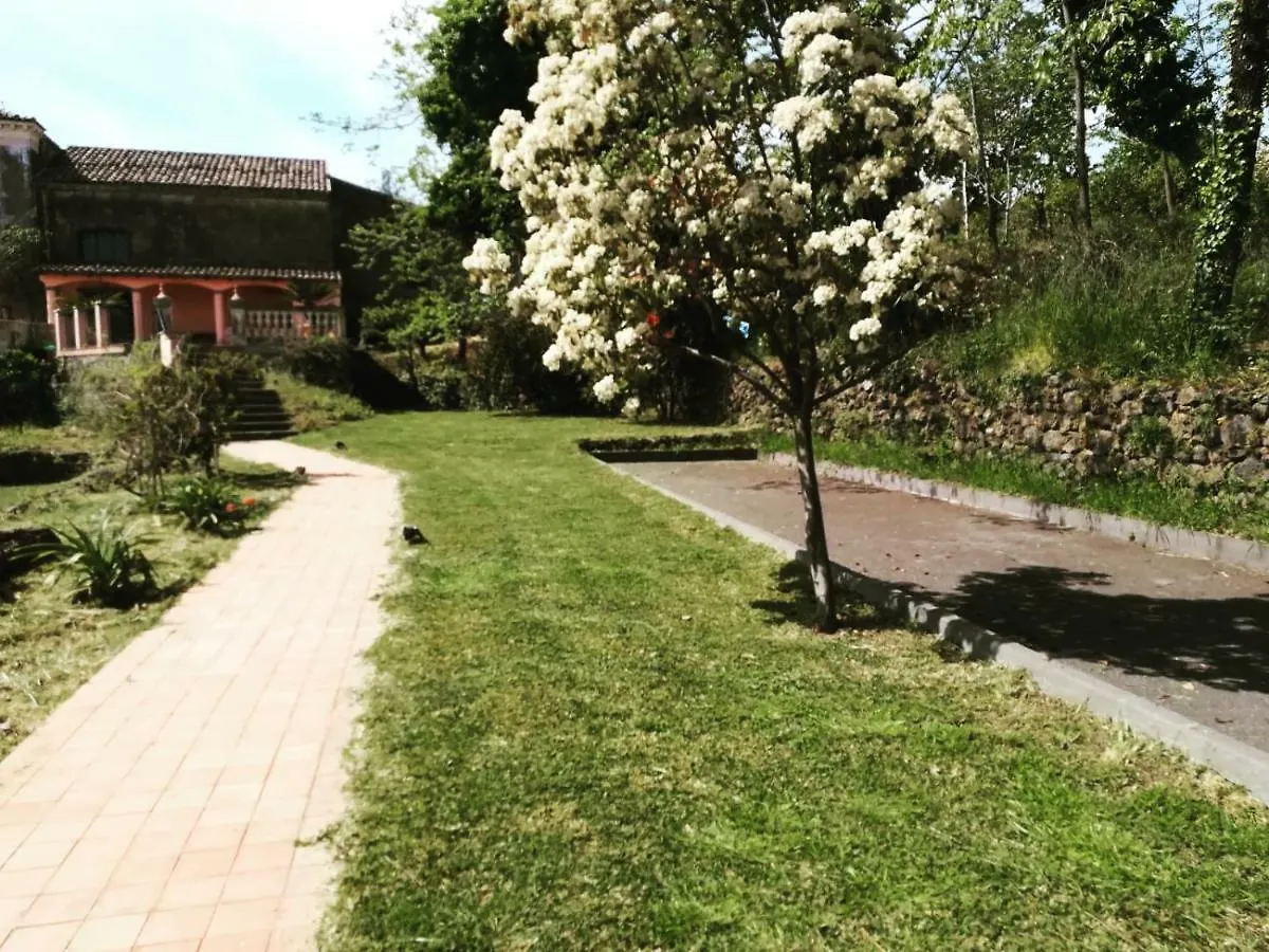 Antico Casale dell'Etna Villa Puntalazzo Casa vacanze
